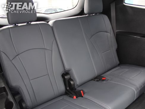 Certified 2023 Buick Enclave Essence w/ Experience Buick Package image 27