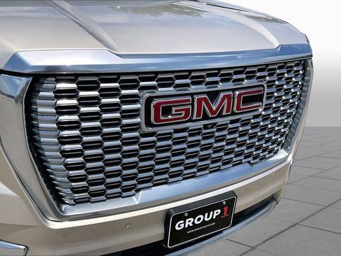 Used 2023 GMC Yukon Denali AWD/4WD image 29