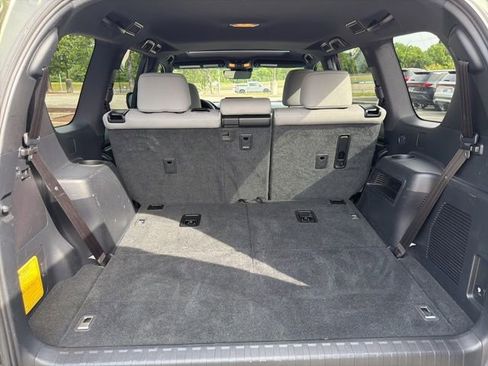 Used 2023 Lexus GX 460 w/ Black Line Special Edition AWD/4WD image 15