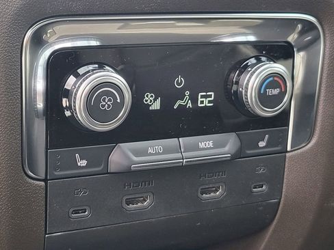New 2026 GMC Yukon Elevation w/ Elevation Premium Package AWD/4WD image 33