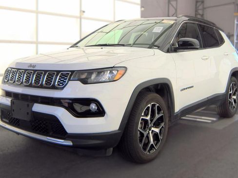 Used 2025 Jeep Compass Limited AWD/4WD image 5