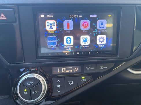 Used 2015 Toyota Prius C Three FWD image 23