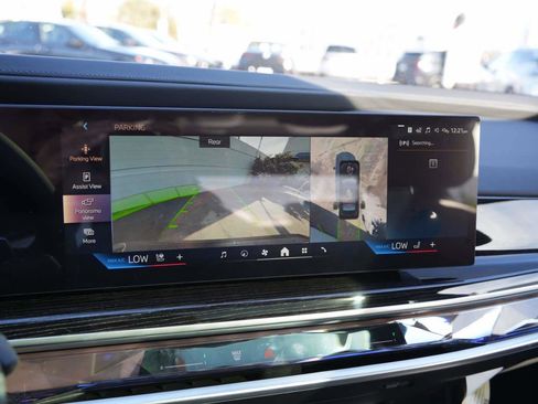 New 2026 BMW 740i 740i RWD w/ Premium Package image 24