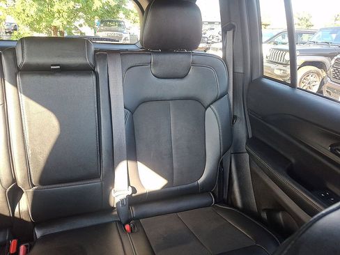 Certified 2023 Jeep Grand Cherokee Altitude AWD/4WD image 14