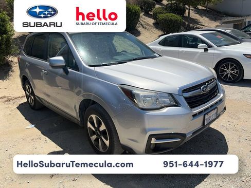 Used 2017 Subaru Forester 2.5i Premium AWD/4WD image 1