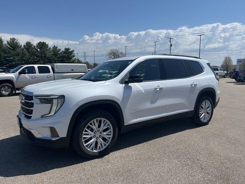 Used 2025 GMC Acadia Elevation w/ Elevation Premium Package FWD image 10