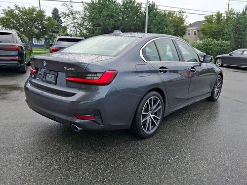 Used 2021 BMW 330i xDrive Sedan w/ Premium Package AWD/4WD image 9