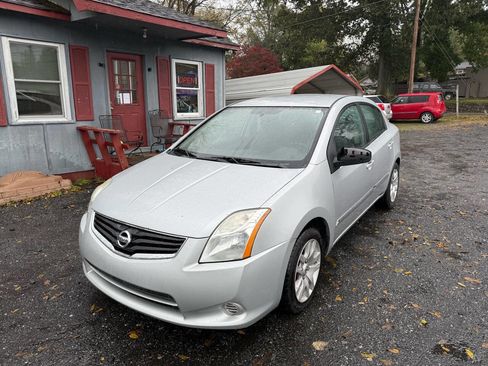 Used 2012 Nissan Sentra 2.0 S image 3