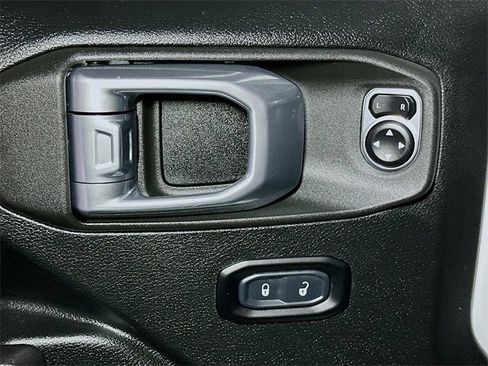 Used 2021 Jeep Wrangler Unlimited Sport image 15