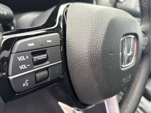 Certified 2022 Honda Civic Touring image 11
