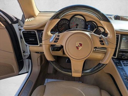 Used 2013 Porsche Panamera S image 12