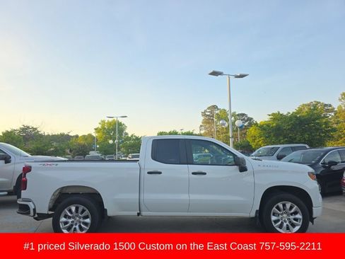 Used 2024 Chevrolet Silverado 1500 Custom AWD/4WD image 4