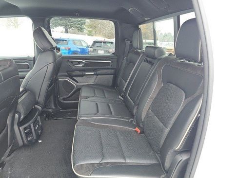 Used 2024 RAM 1500 Laramie image 18