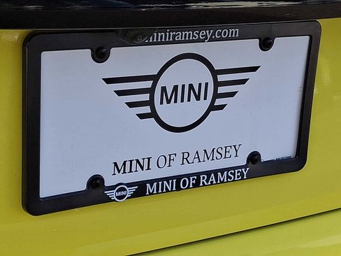 Certified 2025 MINI Cooper S image 29