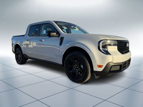 New 2026 Ford Maverick Lariat w/ Black Appearance Package AWD/4WD image 2