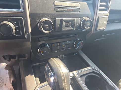 Used 2015 Ford F150 XLT w/ Equipment Group 301A Mid AWD/4WD image 21