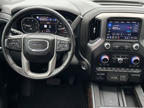 Used 2022 GMC Sierra 3500 Denali image 14