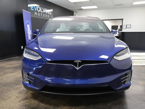 Used 2020 Tesla Model X AWD/4WD image 6