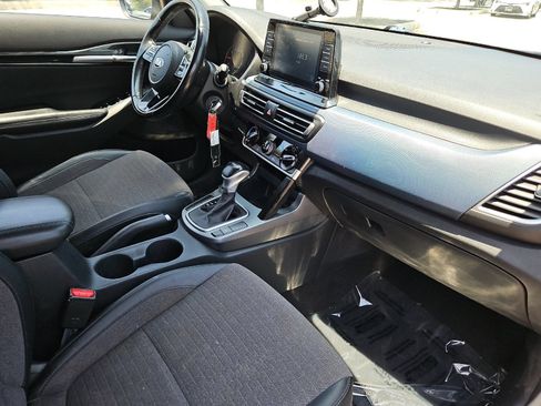 Used 2021 Kia Seltos S FWD image 15