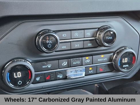 Certified 2025 Ford Bronco Badlands AWD/4WD image 26