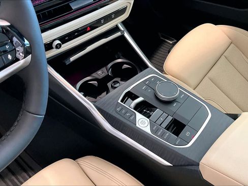 New 2026 BMW 330i Sedan w/ Convenience Package RWD image 8