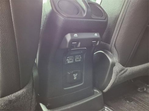 Used 2021 Jeep Wrangler Unlimited Sahara image 74