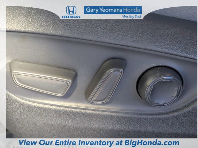 Used 2021 Toyota Sienna XLE FWD image 23