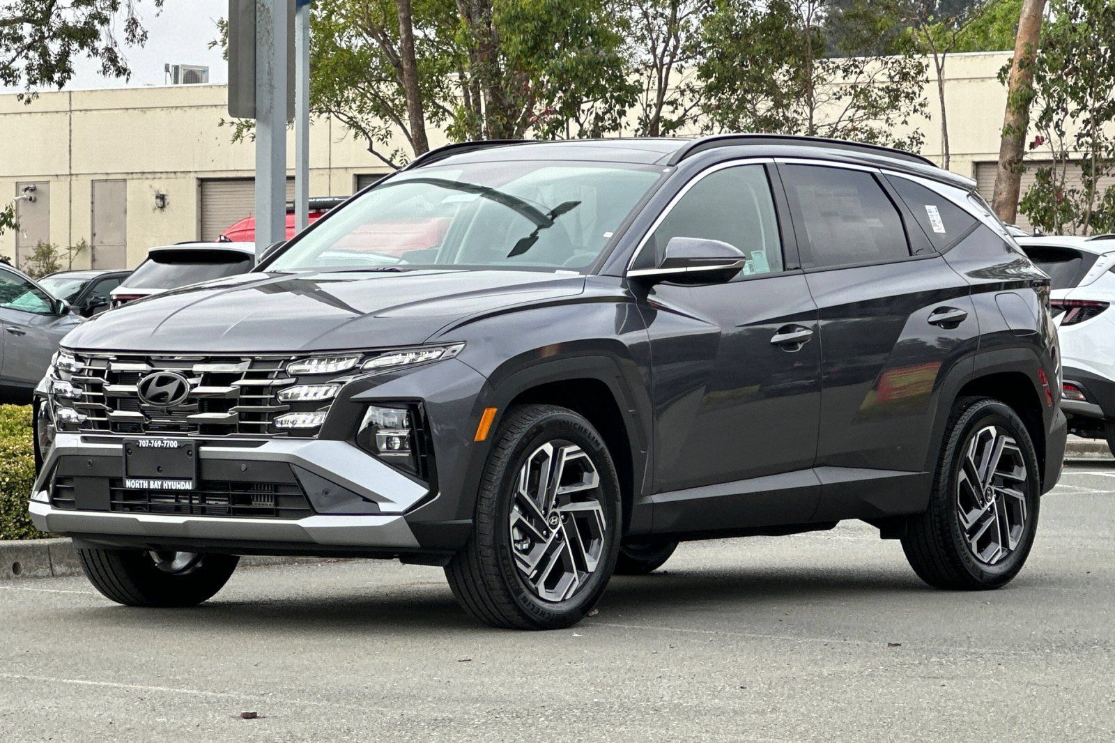 Used 2025 Hyundai Tucson Limited w/ Tow & Go Package AWD/4WD image 7