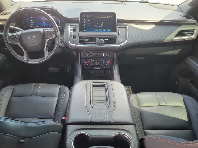Used 2022 Chevrolet Tahoe RST w/ Luxury Package AWD/4WD image 12