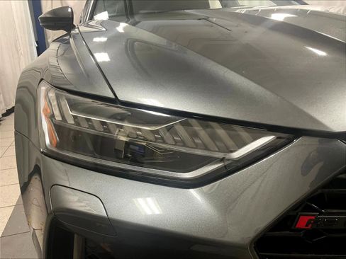 Used 2021 Audi RS 6 image 33