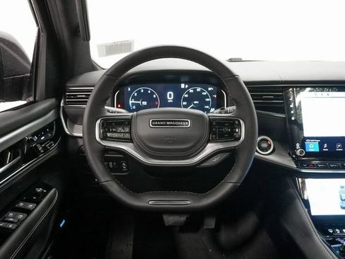 Used 2023 Jeep Grand Wagoneer Series II image 26