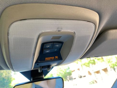 Used 2009 Volvo S40 2.4i image 57