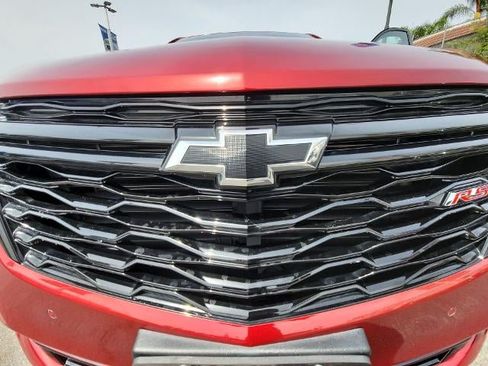 Used 2024 Chevrolet Equinox RS w/ LPO, Cargo Package FWD image 32
