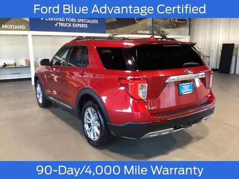 Certified 2020 Ford Explorer XLT w/ Equipment Group 202A image 4