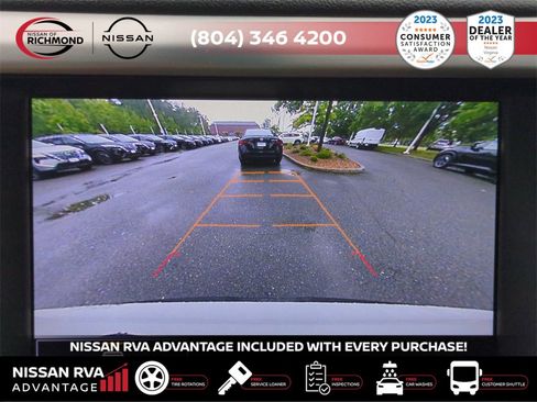 Used 2023 GMC Acadia SLT image 21