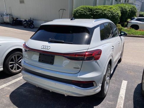 Used 2023 Audi Q4 e-tron Premium Plus w/ Premium Plus AWD/4WD image 6