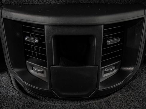 Used 2024 RAM 3500 Big Horn AWD/4WD image 38