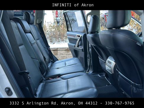 Used 2011 Lexus GX 460 image 30