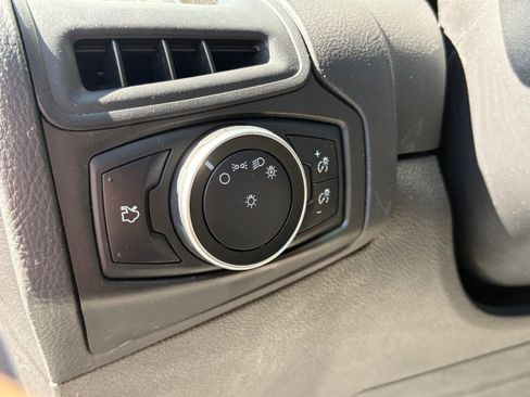 Used 2016 Ford Focus S FWD image 32