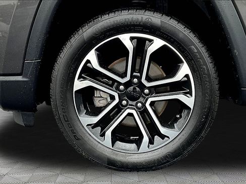 Used 2022 Jeep Compass Limited w/ Sun and Sound Group AWD/4WD image 34