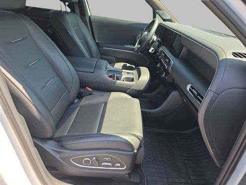 Used 2026 Hyundai Palisade Calligraphy FWD image 9