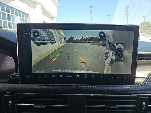 Used 2023 Lincoln Corsair AWD w/ Equipment Group 101A image 16