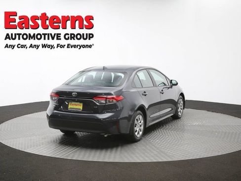 Used 2025 Toyota Corolla LE FWD image 38