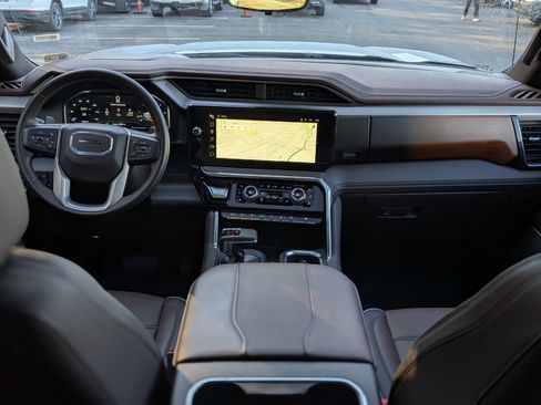 Used 2024 GMC Sierra 1500 Denali w/ Denali Reserve Package image 23