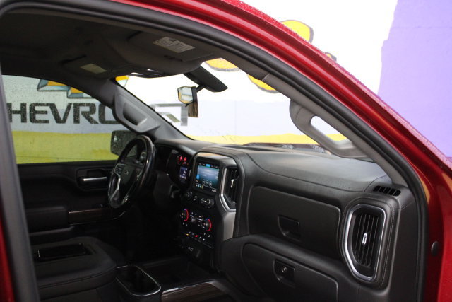 Used 2021 Chevrolet Silverado 1500 RST w/ Bed Protection Package AWD/4WD image 12