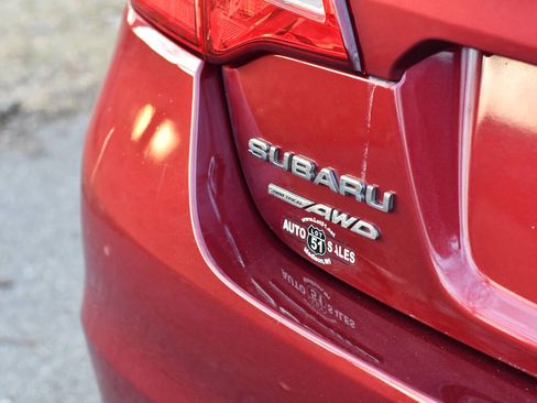 Used 2016 Subaru Legacy 2.5i Limited AWD/4WD image 7