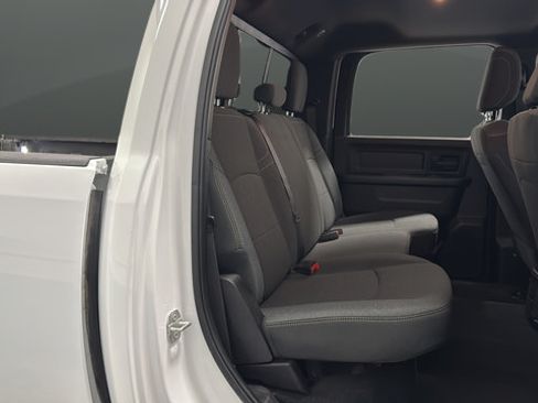 Used 2024 RAM 3500 Tradesman w/ Chrome Appearance Group AWD/4WD image 24