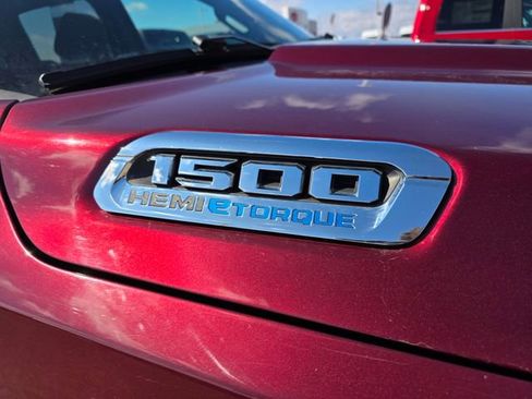 Used 2021 RAM 1500 Big Horn image 9