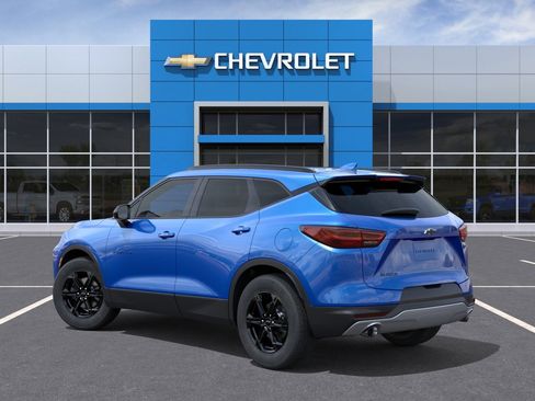 New 2026 Chevrolet Blazer LT w/ Midnight/Sport Edition FWD image 3
