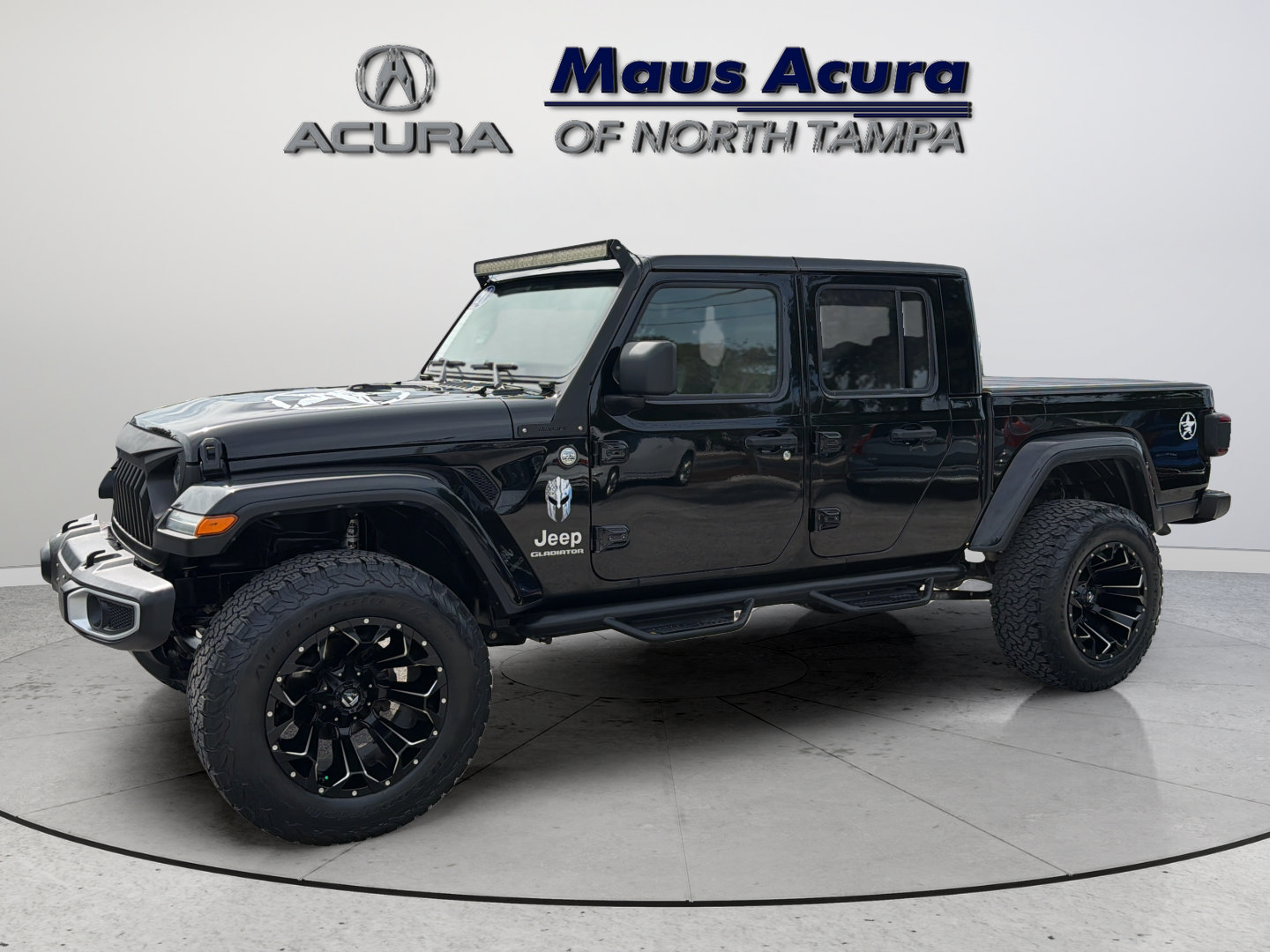 Used 2021 Jeep Gladiator Overland AWD/4WD image 5